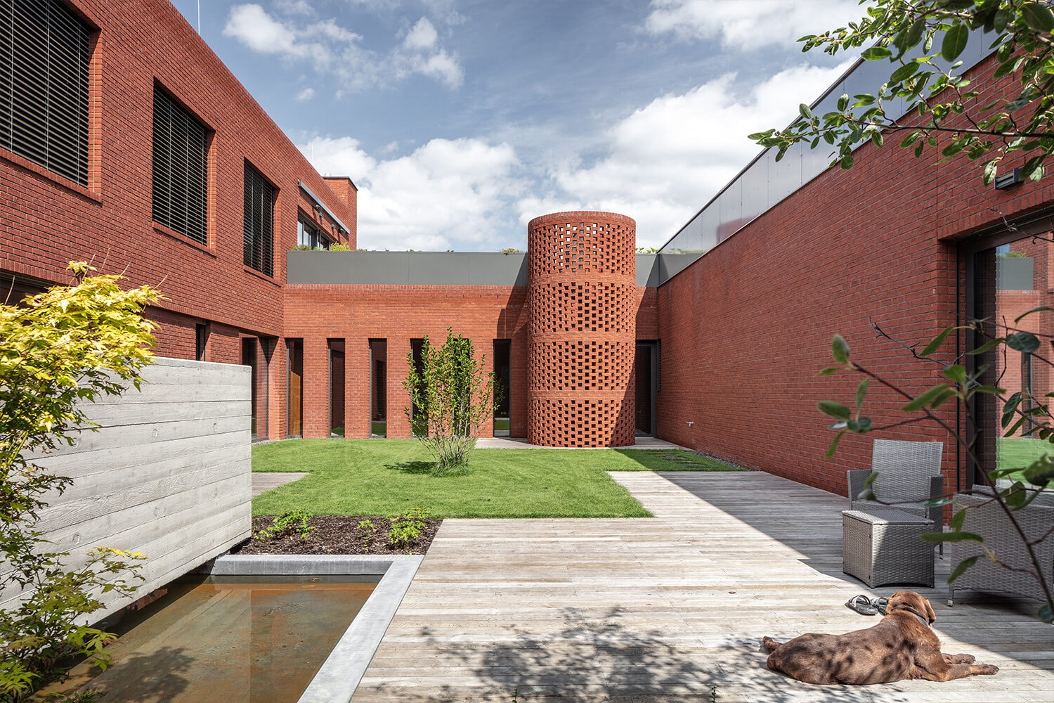 vila, chvalíkovice — fotografie 7