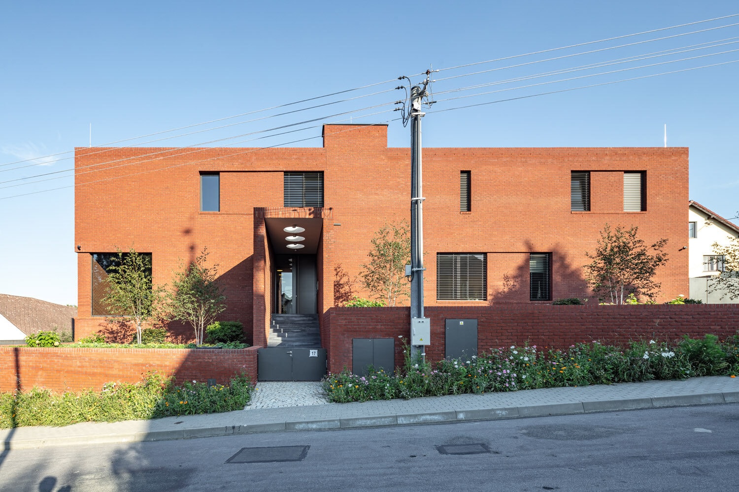vila, chvalíkovice — fotografie 2