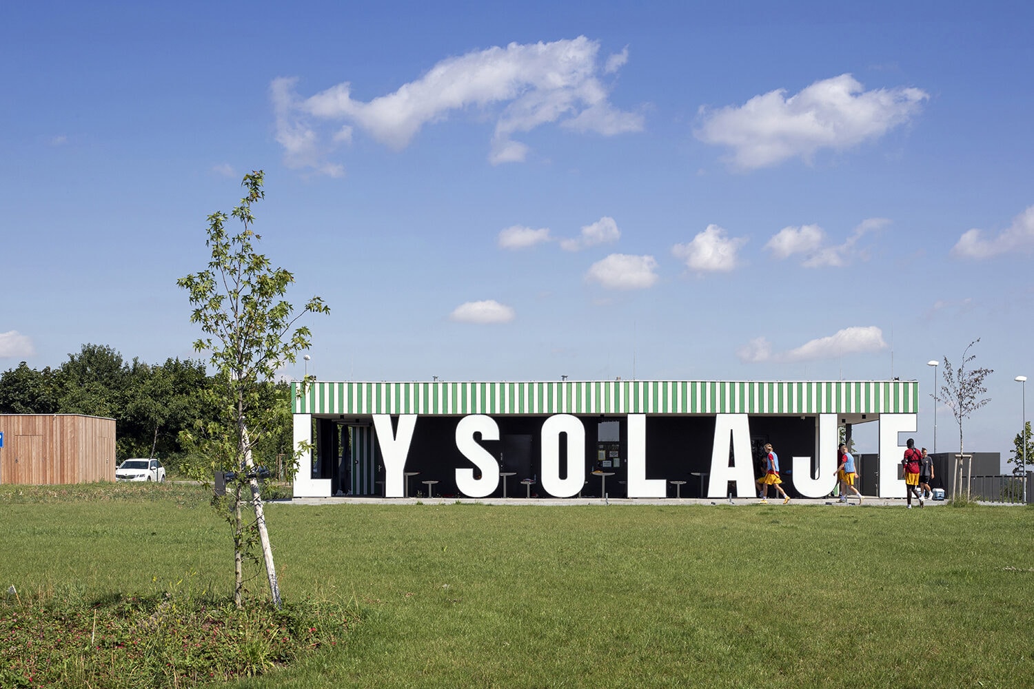 SPORTOVNÍ AREÁL, PRAHA–LYSOLAJE — fotografie 6