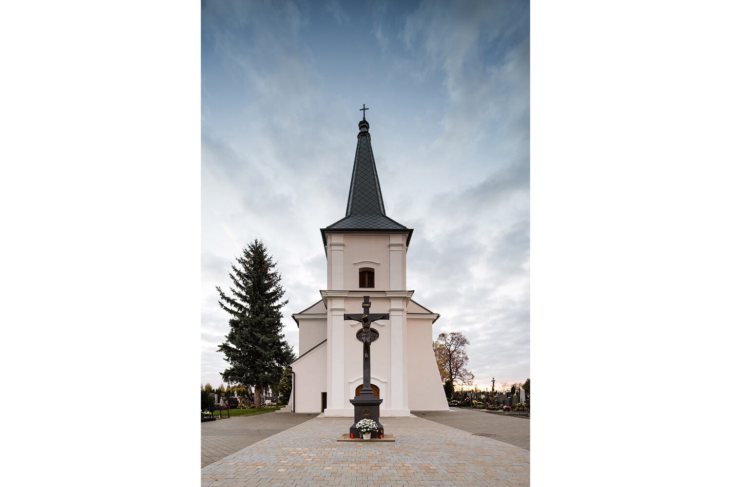 OBNOVA KOSTELA NANEBEVZETÍ PANNY MARIE V MAŘATICÍCH — fotografie 3