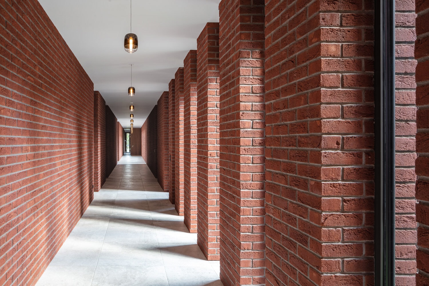 vila, chvalíkovice — fotografie 12