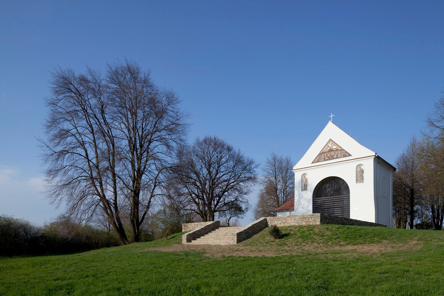 OBNOVA KAPLE SV. ROCHA U JAROŠOVA — fotografie 1